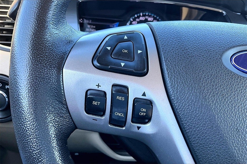 2017 Ford Taurus SEL