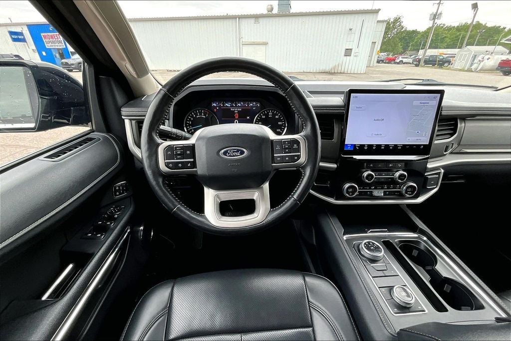 2024 Ford Expedition XLT