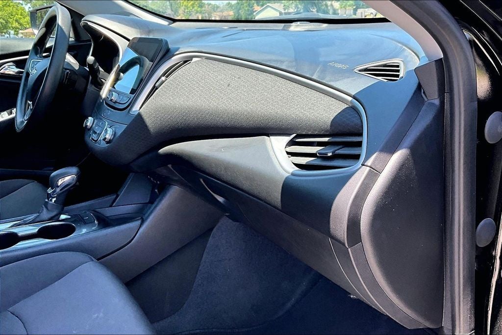2024 Chevrolet Malibu LS 1FL