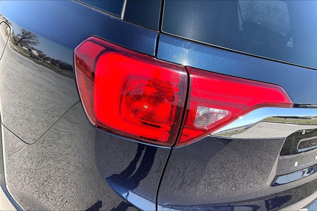 2017 GMC Acadia SLT-1