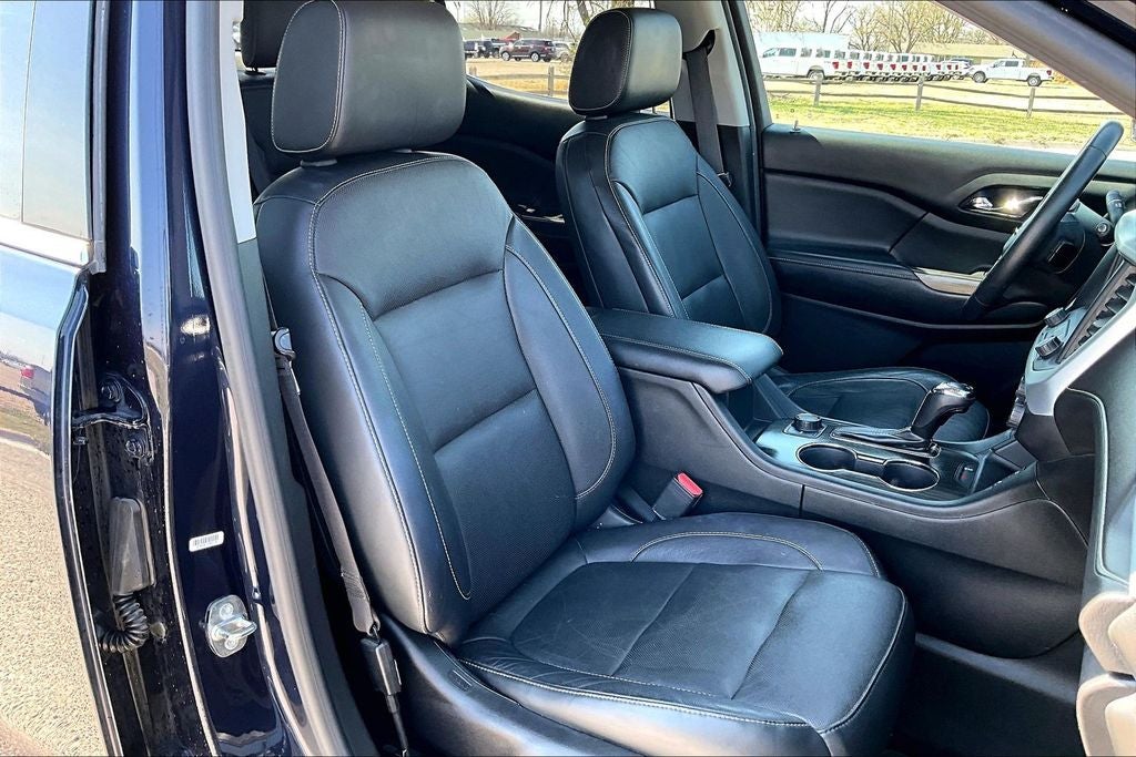 2017 GMC Acadia SLT-1