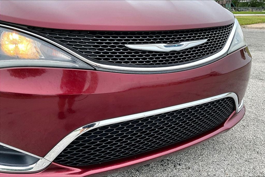 2017 Chrysler Pacifica Touring L