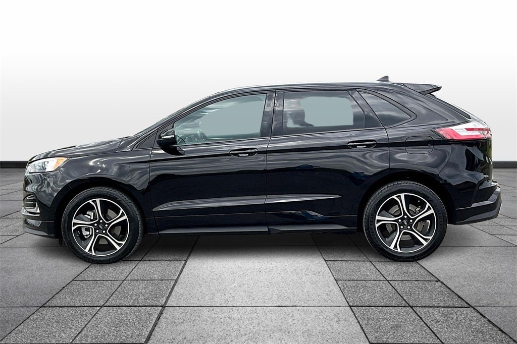 2021 Ford Edge ST