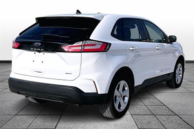2022 Ford Edge SE