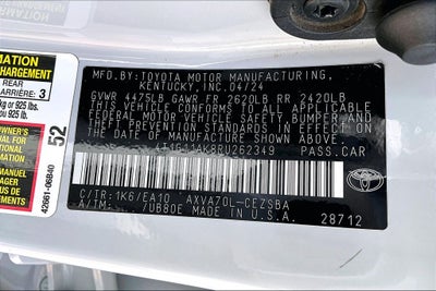 2024 Toyota Camry SE