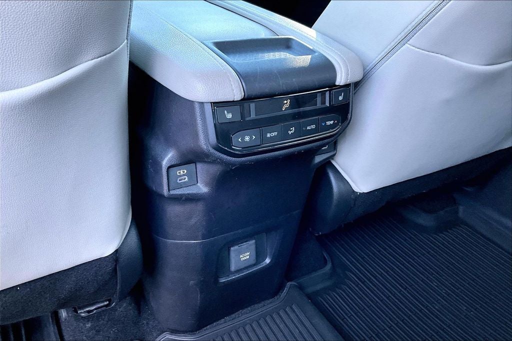 2024 Toyota Grand Highlander Hybrid MAX Limited