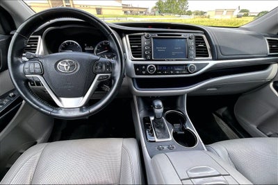 2017 Toyota Highlander Limited