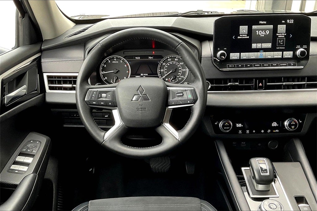 2024 Mitsubishi Outlander SE Black Edition