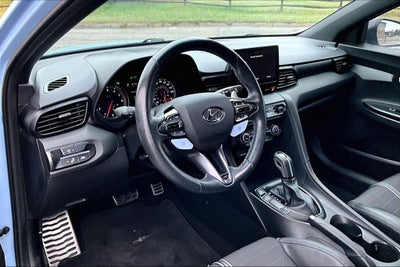 2022 Hyundai Veloster N Base