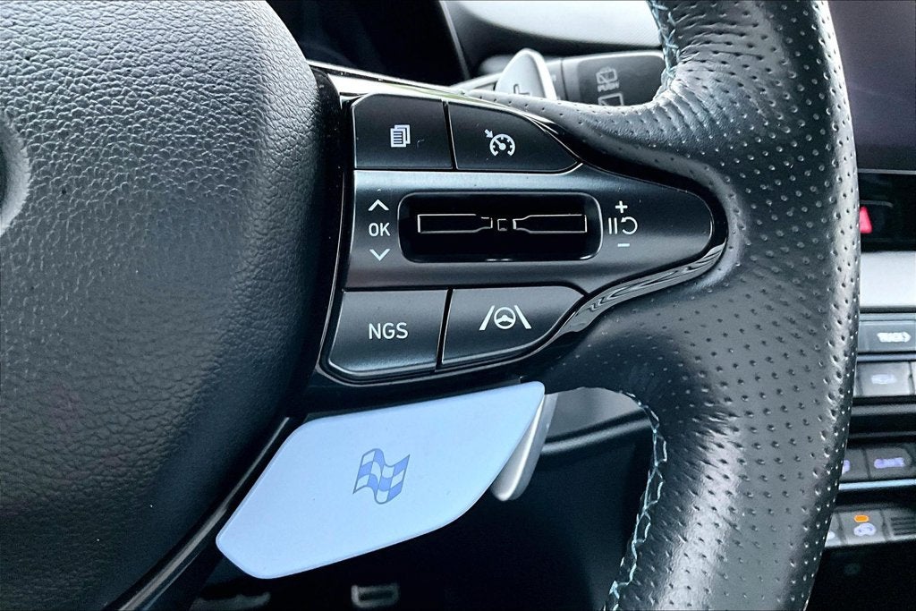 2022 Hyundai Veloster N Base