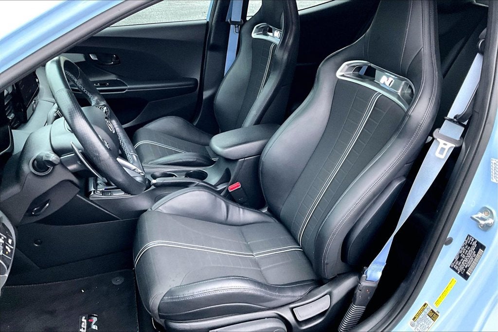 2022 Hyundai Veloster N Base