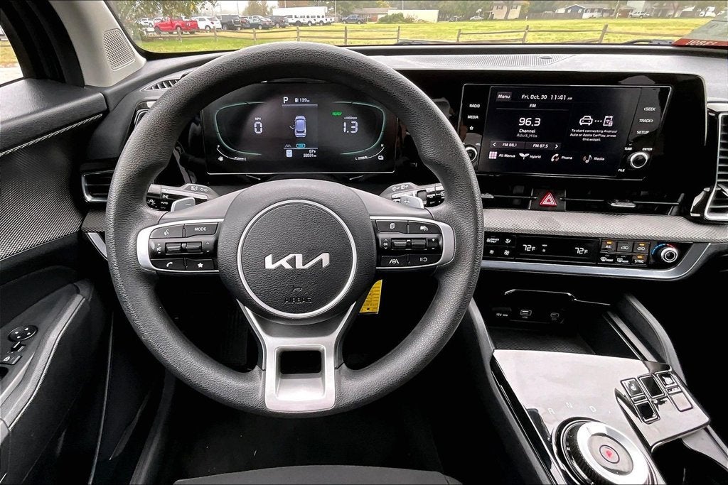 2023 Kia Sportage Hybrid LX