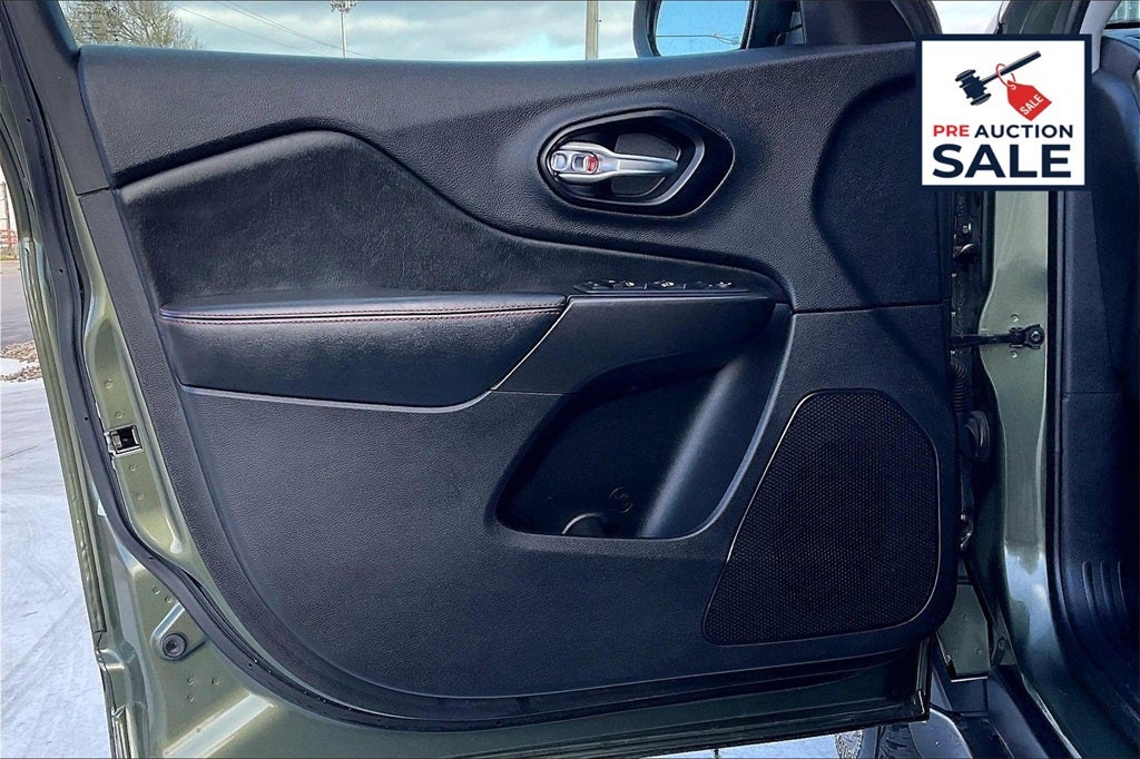 2021 Jeep Cherokee Trailhawk