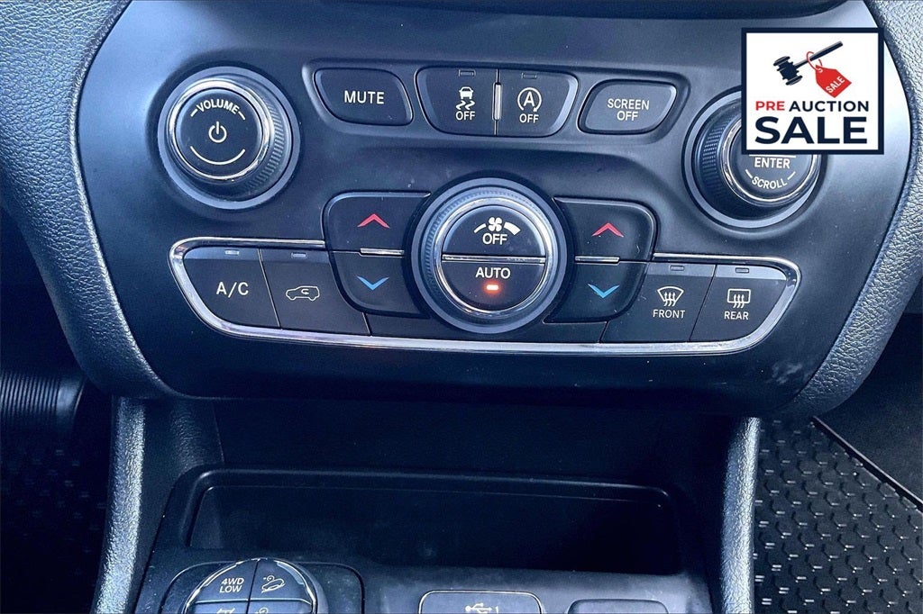 2021 Jeep Cherokee Trailhawk