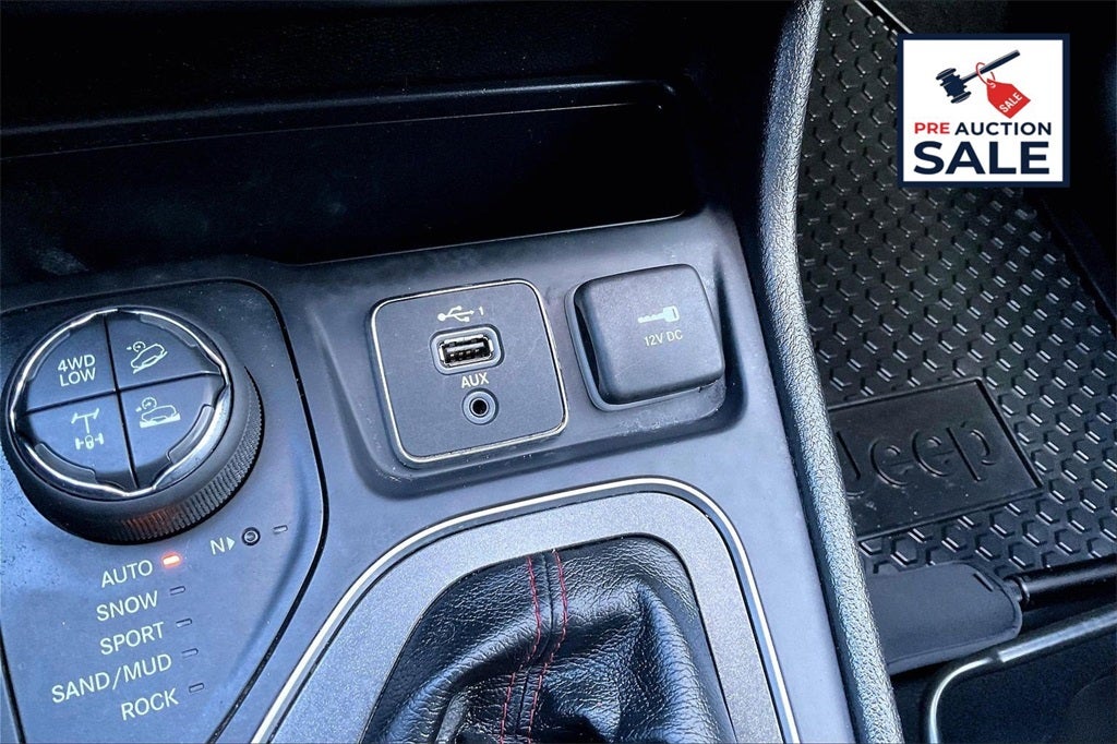 2021 Jeep Cherokee Trailhawk