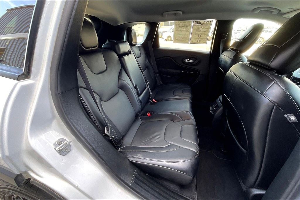 2023 Jeep Cherokee Altitude