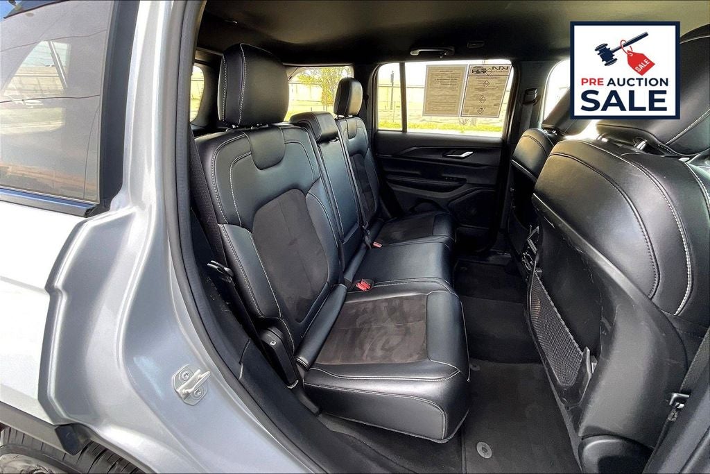 2024 Jeep Grand Cherokee Altitude