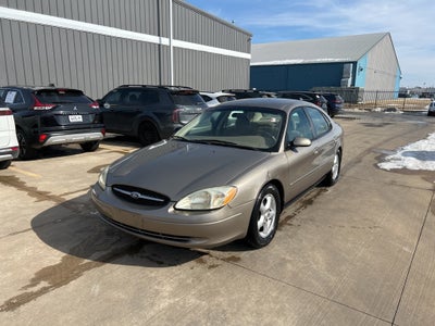 2003 Ford Taurus SE