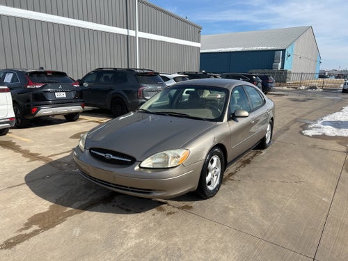 2003 Ford Taurus SE