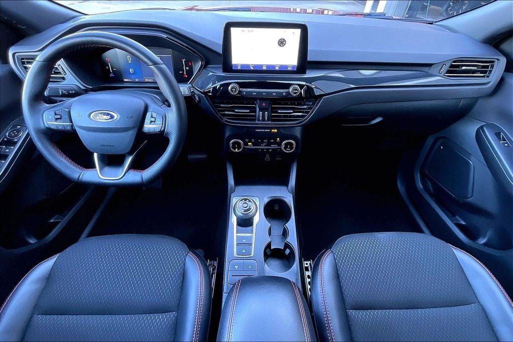 2025 Ford Escape ST-Line Select