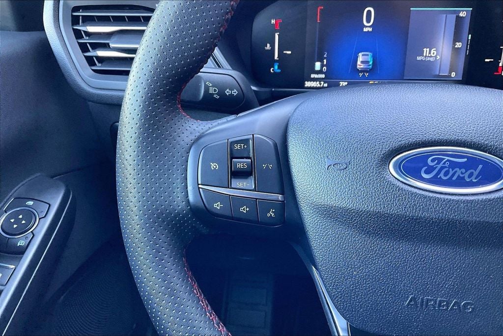 2025 Ford Escape ST-Line Select