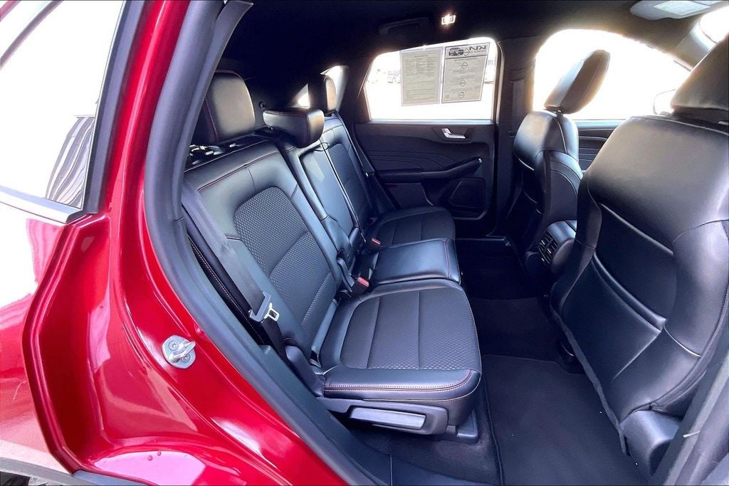 2025 Ford Escape ST-Line Select
