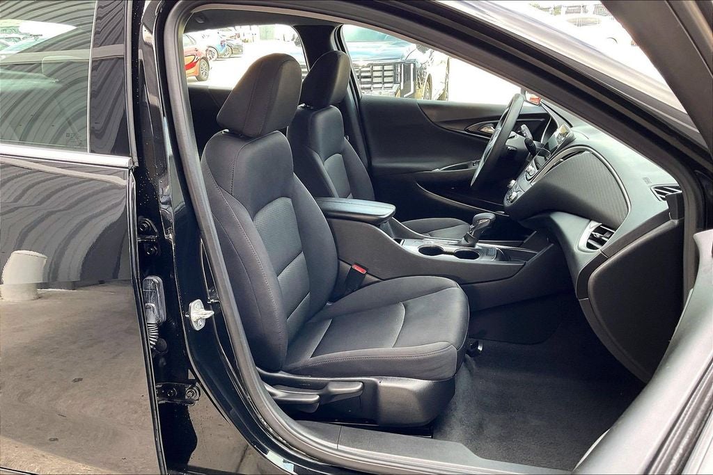 2025 Chevrolet Malibu LT 1LT