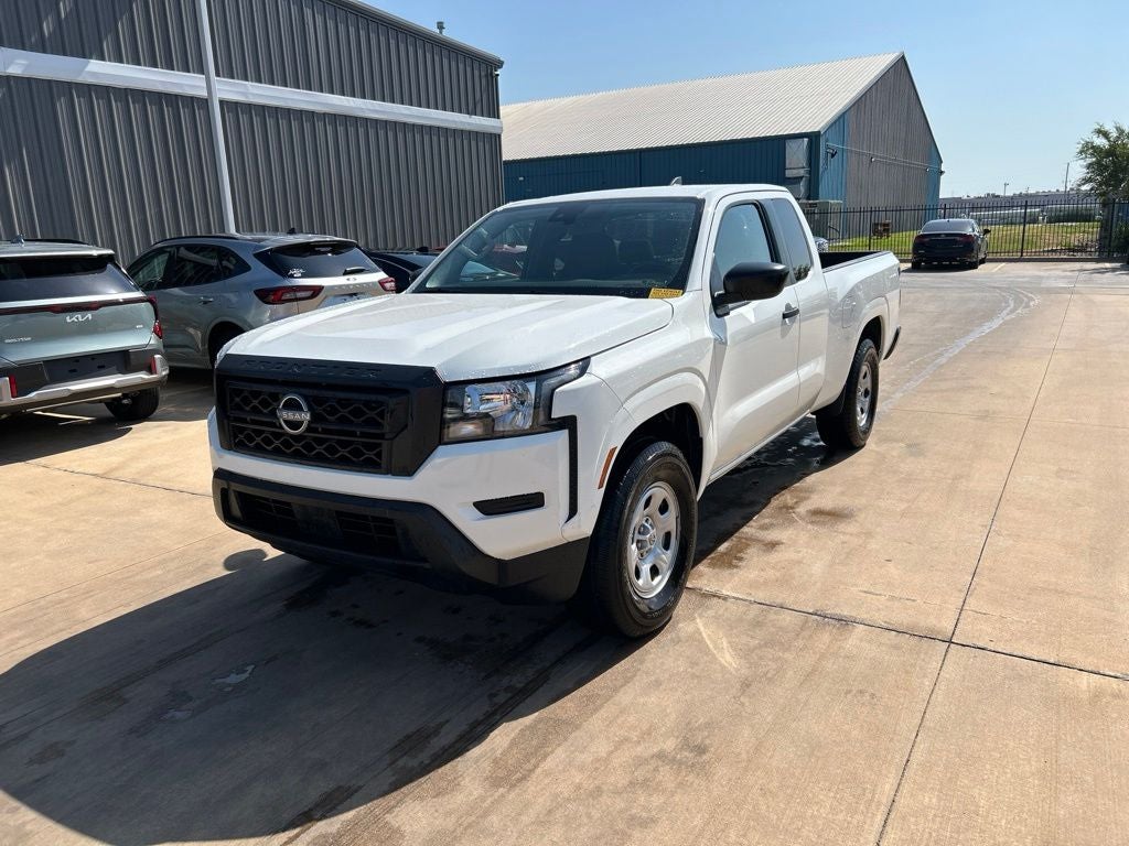 2023 Nissan Frontier S
