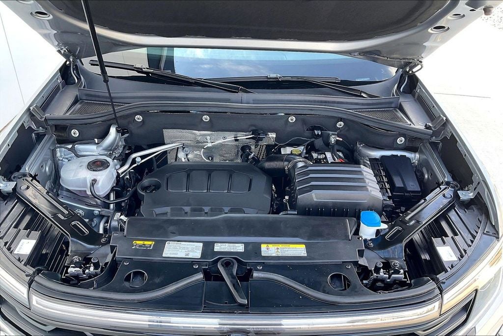 2026 Volkswagen Atlas Cross Sport SE w/Technology
