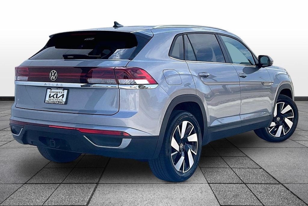 2026 Volkswagen Atlas Cross Sport SE w/Technology