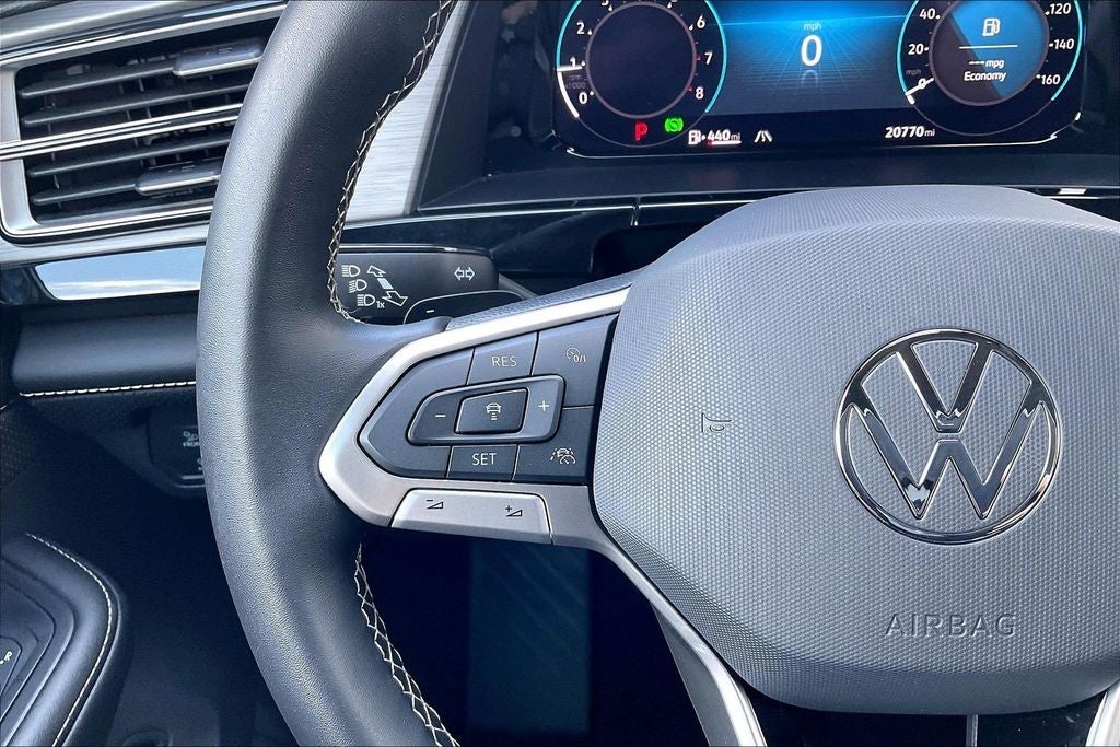 2026 Volkswagen Atlas Cross Sport SE w/Technology