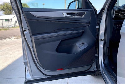 2026 Volkswagen Atlas Cross Sport SE w/Technology
