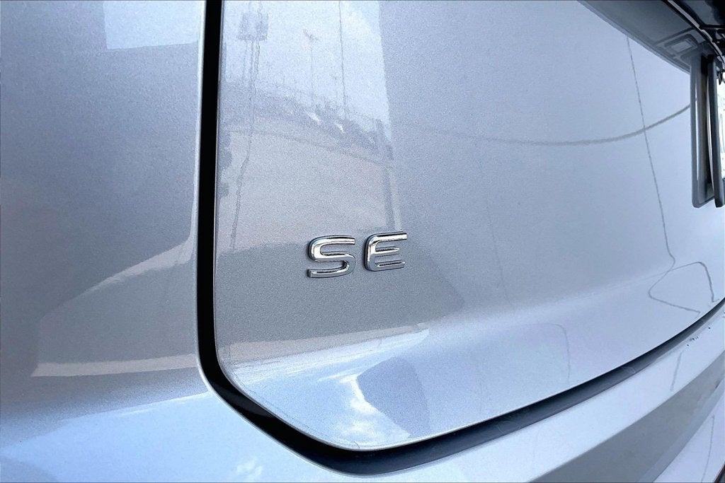 2026 Volkswagen Atlas Cross Sport SE w/Technology
