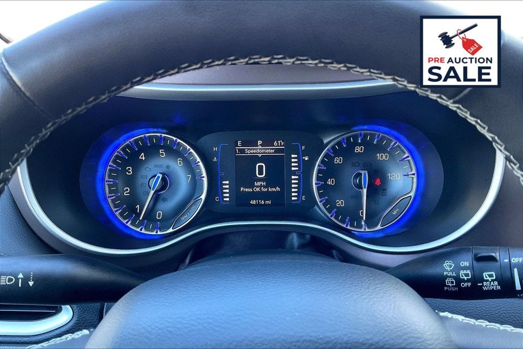 2023 Chrysler Voyager LX