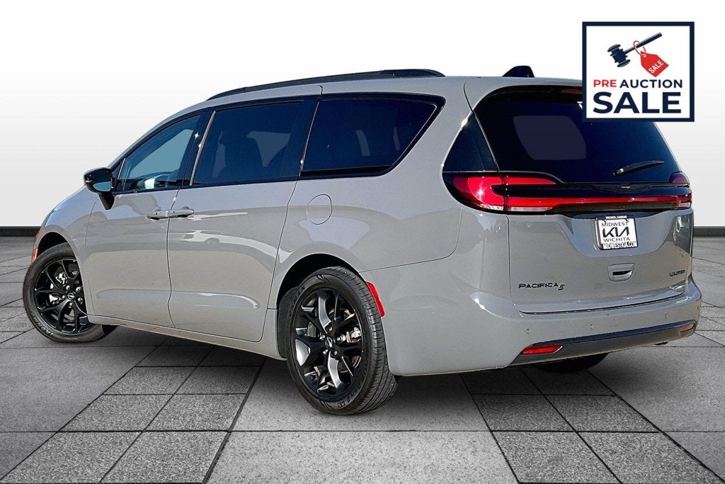 2025 Chrysler Pacifica Limited
