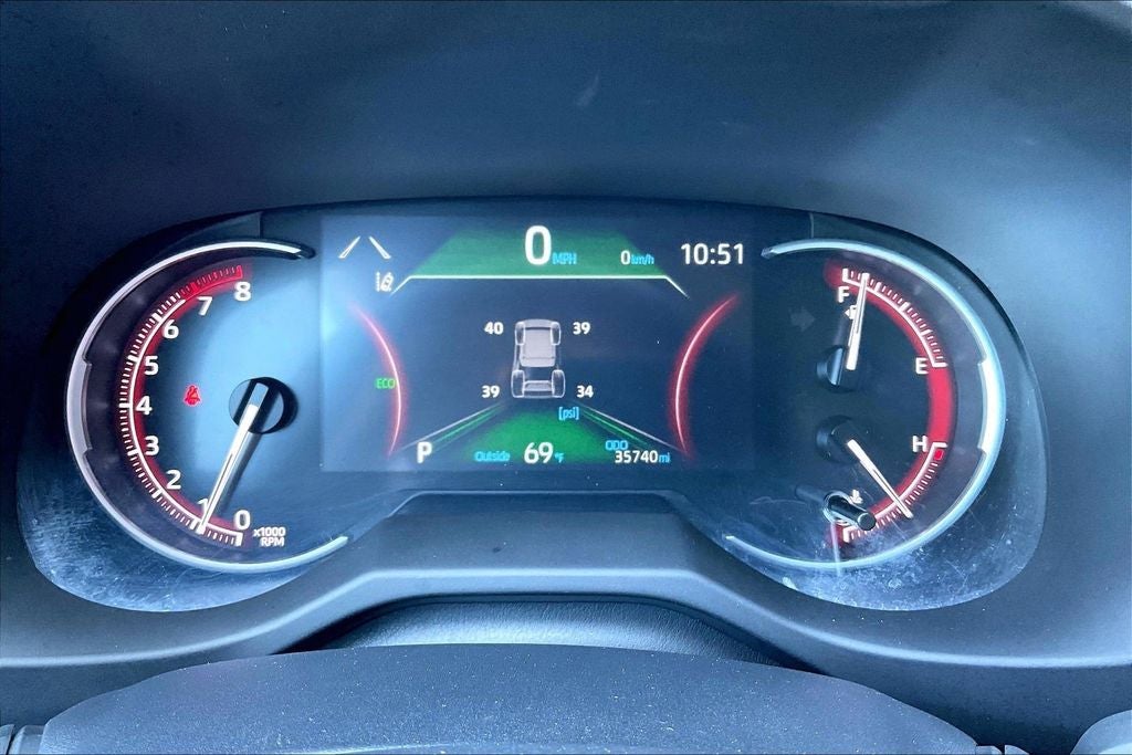 2024 Toyota RAV4 LE