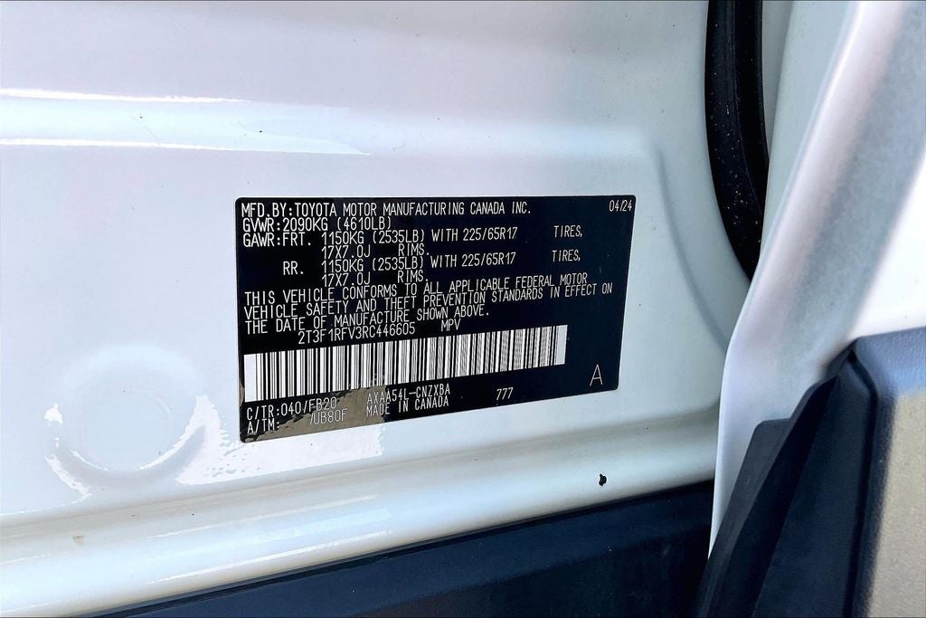 2024 Toyota RAV4 LE