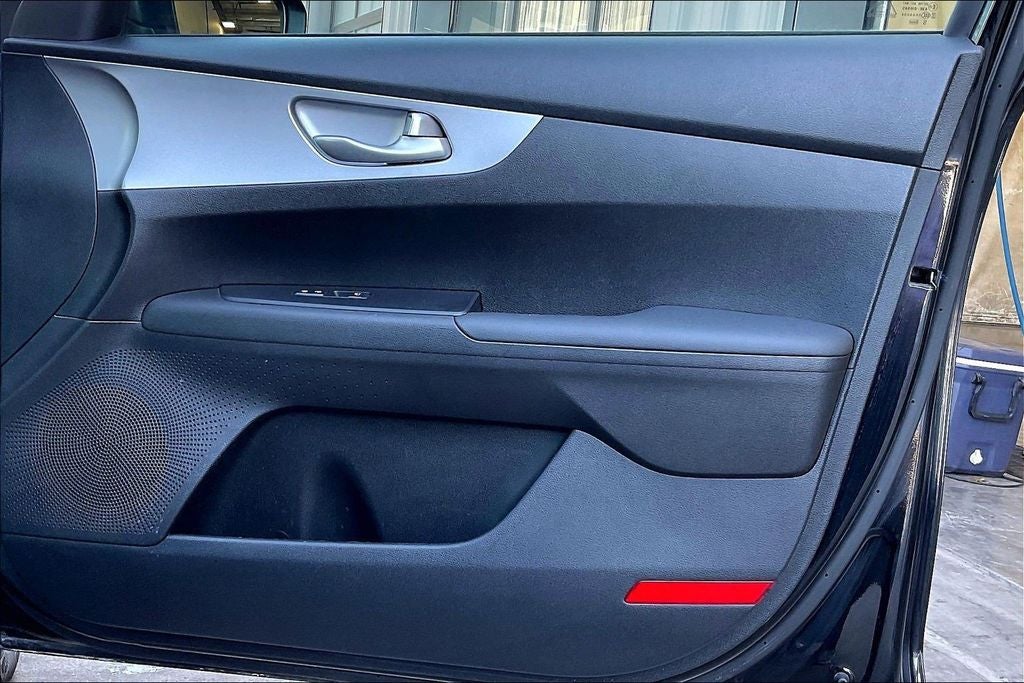 2023 Kia Forte LX