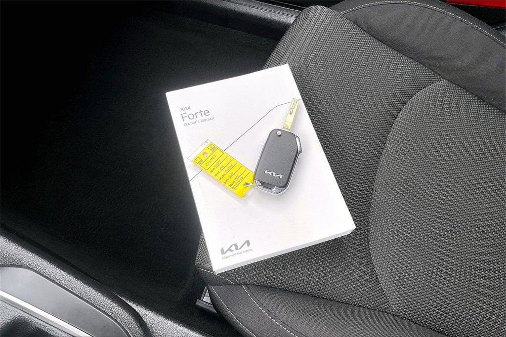 2024 Kia Forte LXS