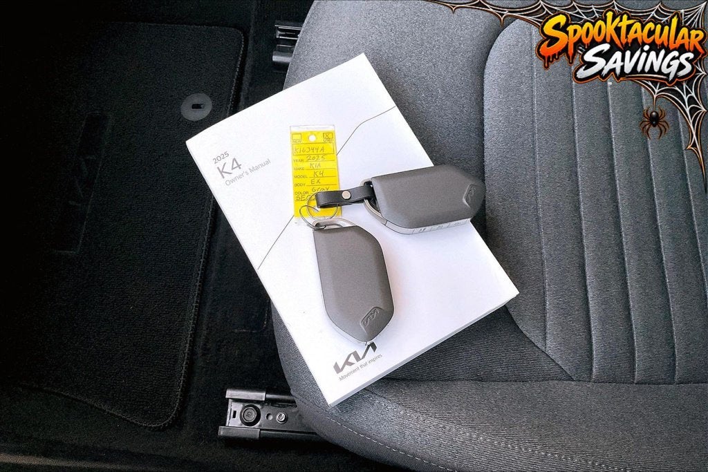 2025 Kia K4 EX