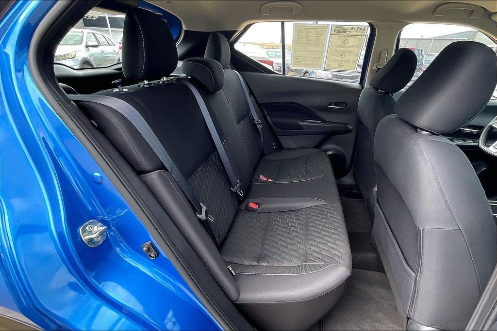 2023 Nissan Kicks SV