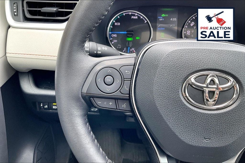 2021 Toyota RAV4 Hybrid XLE