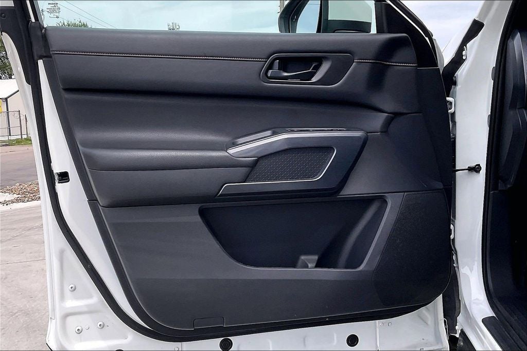 2025 Nissan Pathfinder Rock Creek