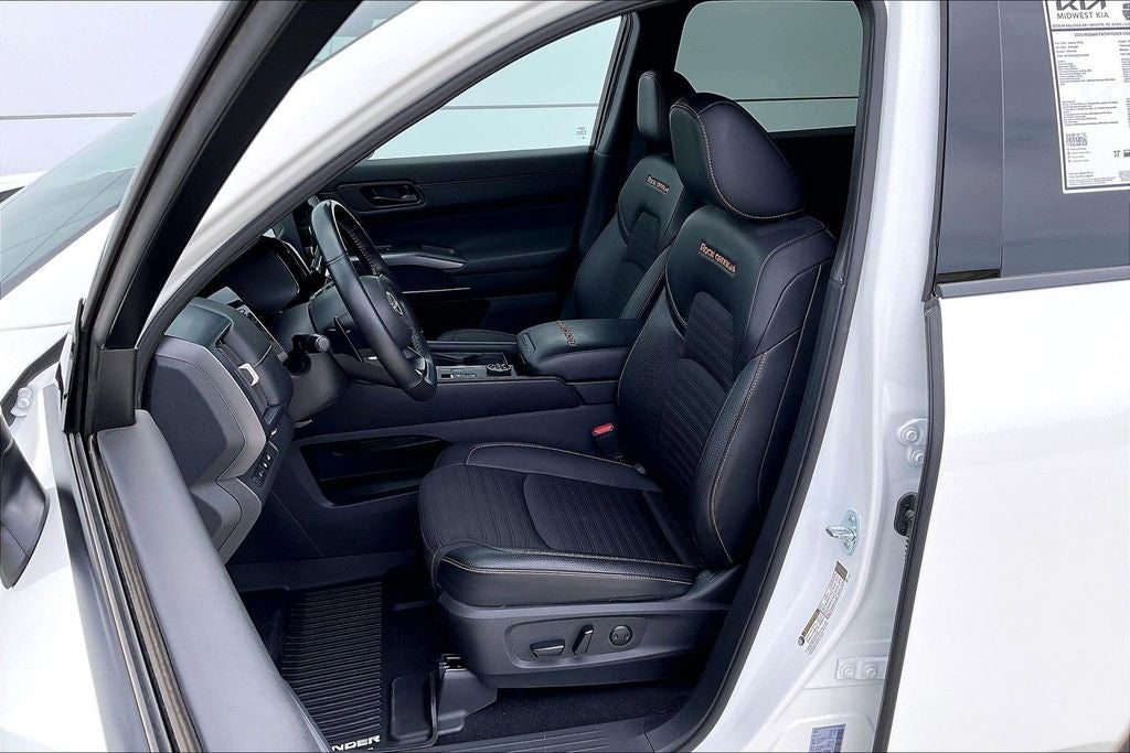 2025 Nissan Pathfinder Rock Creek