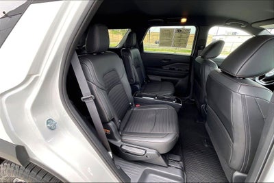 2025 Nissan Pathfinder Rock Creek