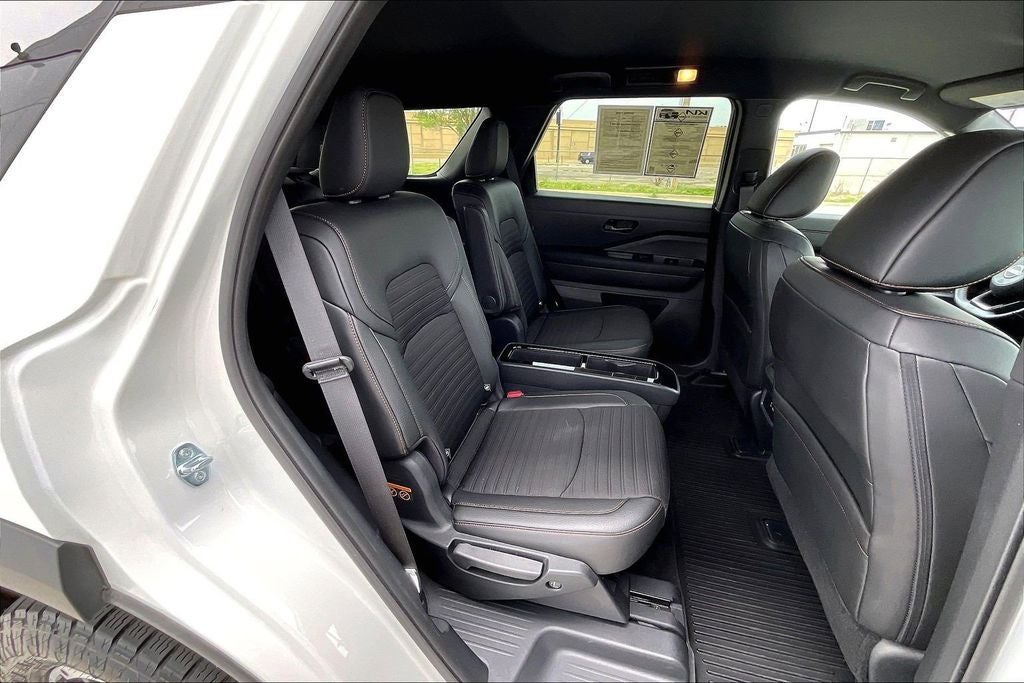 2025 Nissan Pathfinder Rock Creek