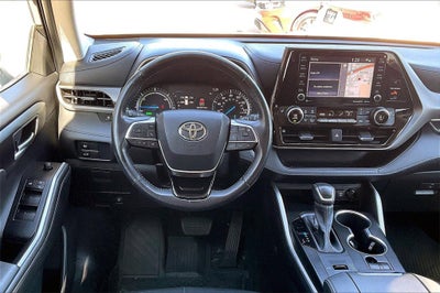 2020 Toyota Highlander Hybrid XLE