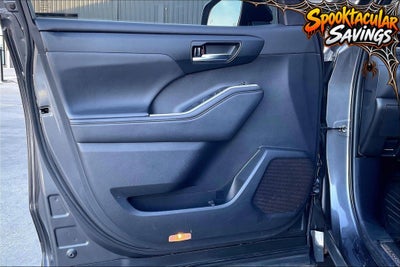 2024 Toyota Highlander XLE