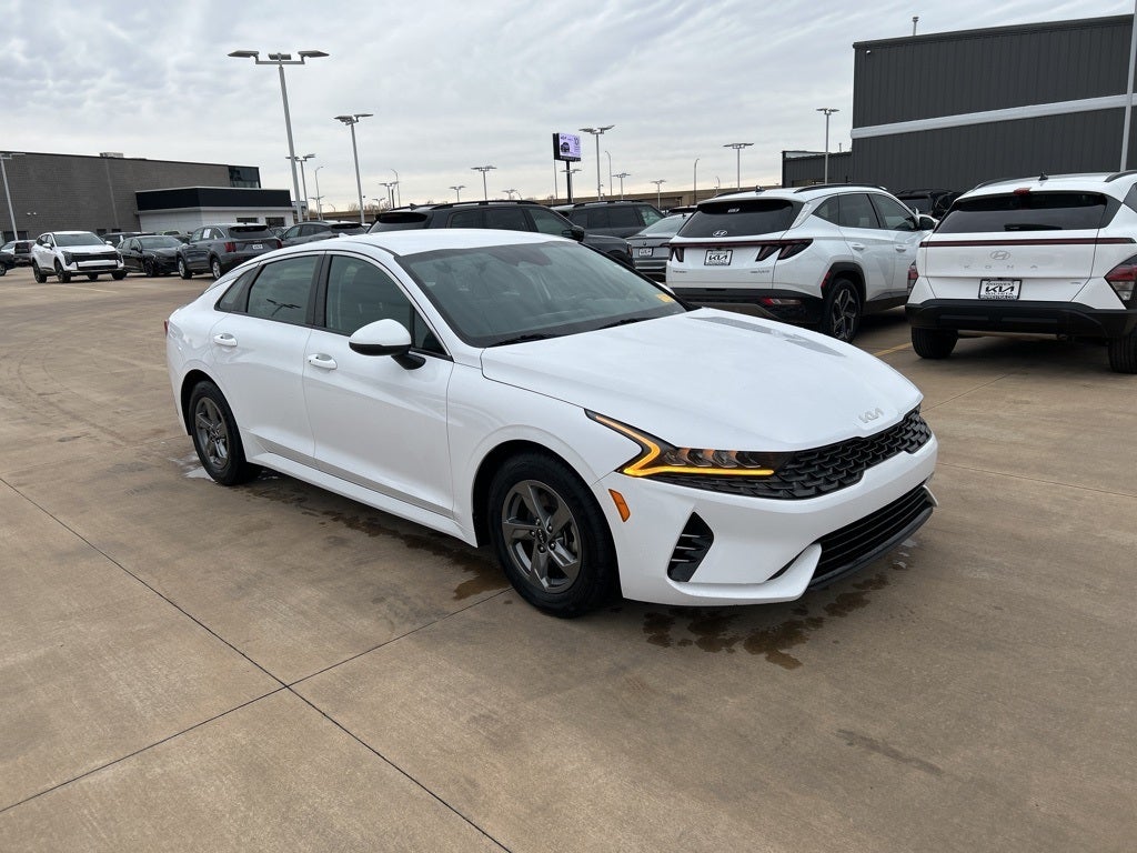 2022 Kia K5 LXS