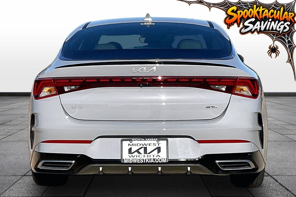 2024 Kia K5 GT-Line
